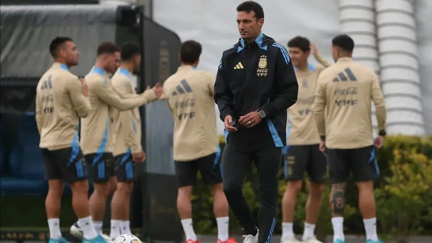 La Selección Argentina entrenó por primera vez pensando en Uruguay