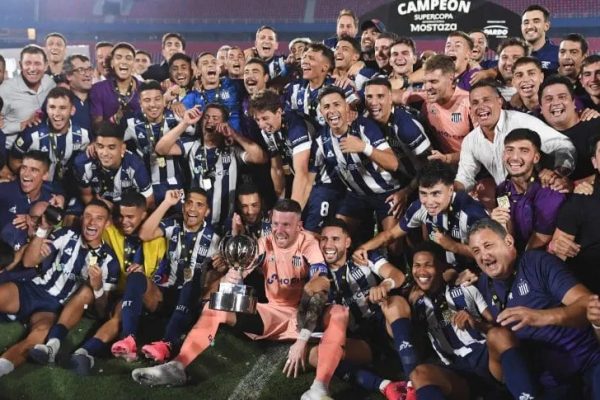 Talleres venció a River y se quedó con la Supercopa Internacional