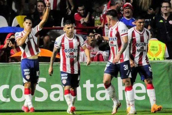 Unión le ganó a Gimnasia y festejó por primera vez en el Apertura