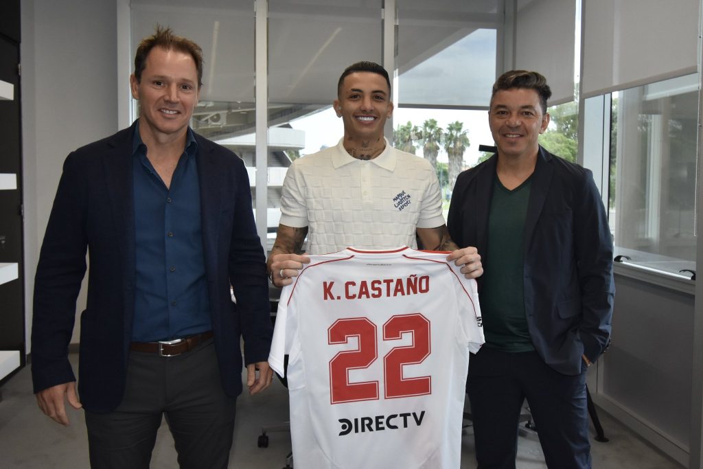 Ahora sí: Castaño firmó su contrato con River