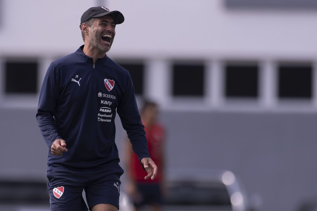 Vaccari recupera a Marcone y Montiel para el clásico de Avellaneda