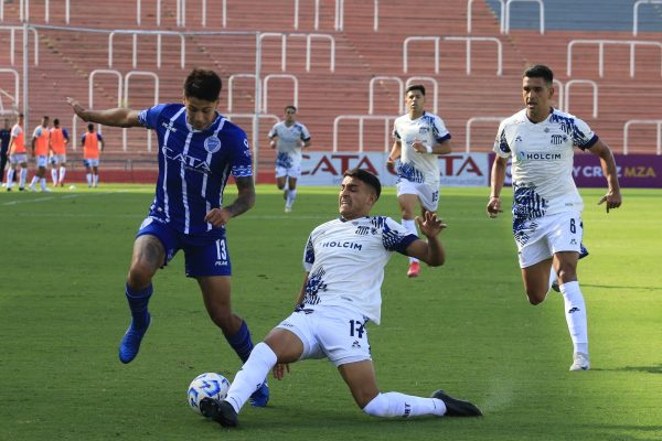 Godoy Cruz y Talleres completaron el partido y no se sacaron ventajas