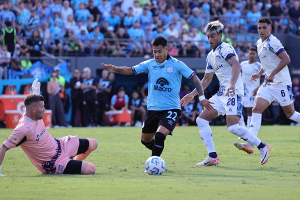 En un clásico caliente, Belgrano y Talleres quedaron a mano
