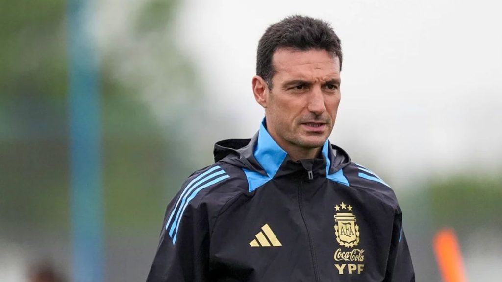 Scaloni confirmó la prelista para enfrentar a Uruguay y Brasil