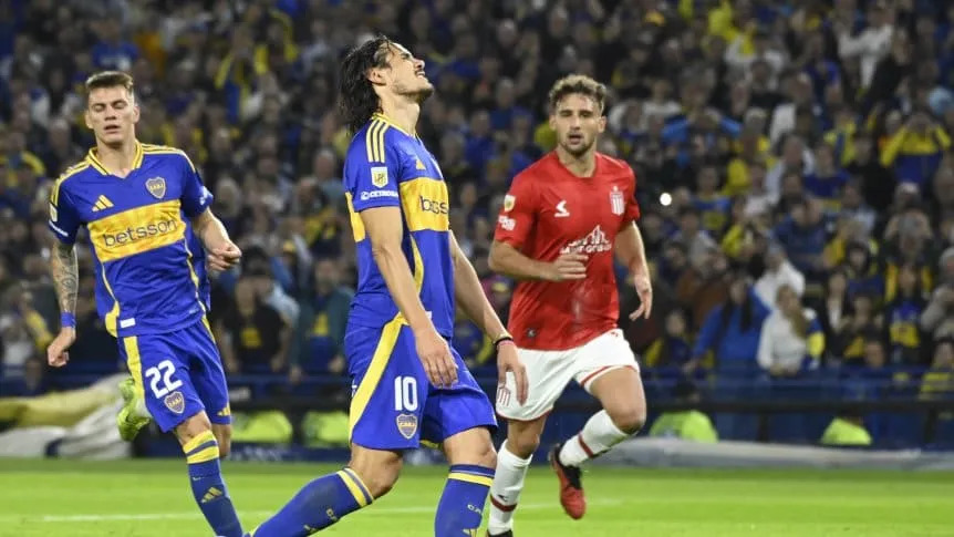 Lo sufre Boca: Cavani se pierde el Superclásico