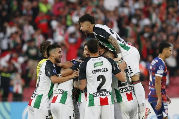 Unión tropezó en Chile frente a Palestino