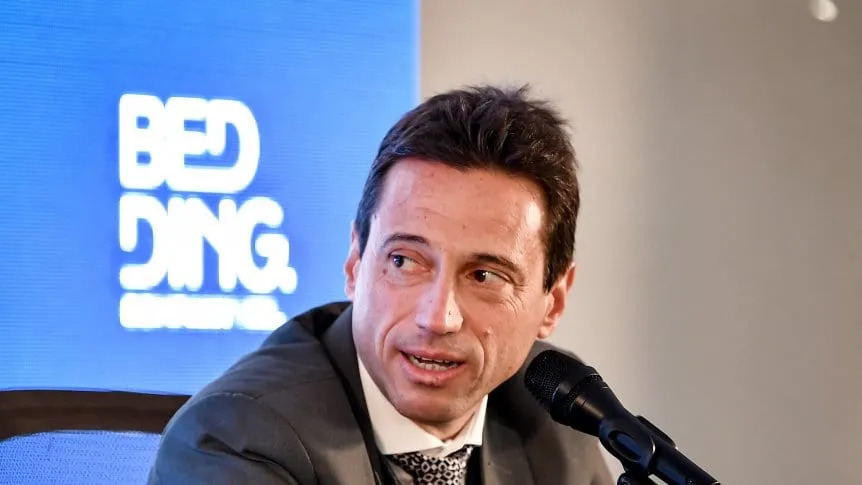 Moretti rompió el silencio: “Me hicieron una cama”