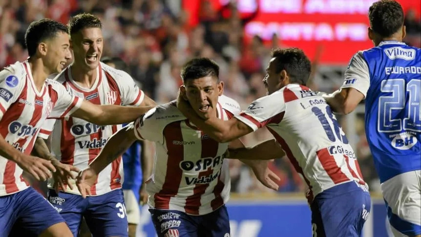 Sobre el final, Unión cantó victoria ante Cruzeiro