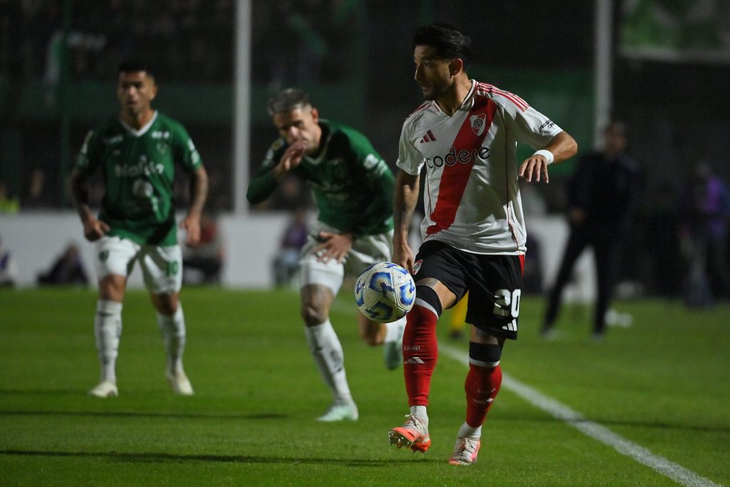 Con Armani como figura, River apenas empató ante Sarmiento
