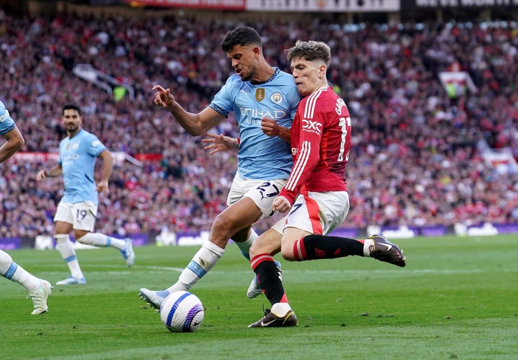 Punto que no les sirve: el United y el City aburrieron en el clásico
