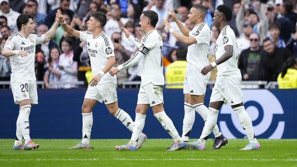 Real Madrid venció a Celta y no le pierde pisada a Barcelona