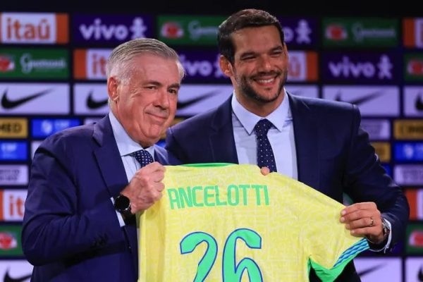 Ancelotti fue presentado en Brasil y dio su primera lista de convocados