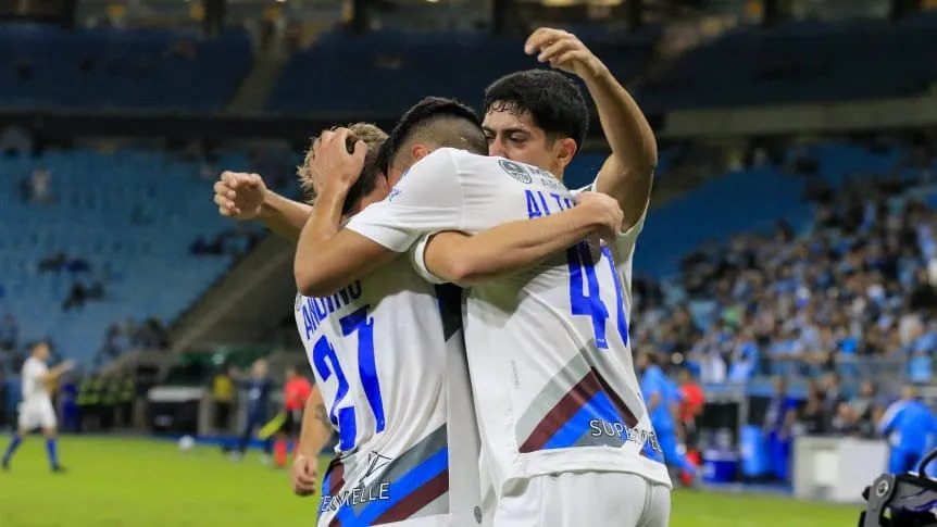 Godoy Cruz va por el primer puesto del Grupo D frente a Atlético Grau