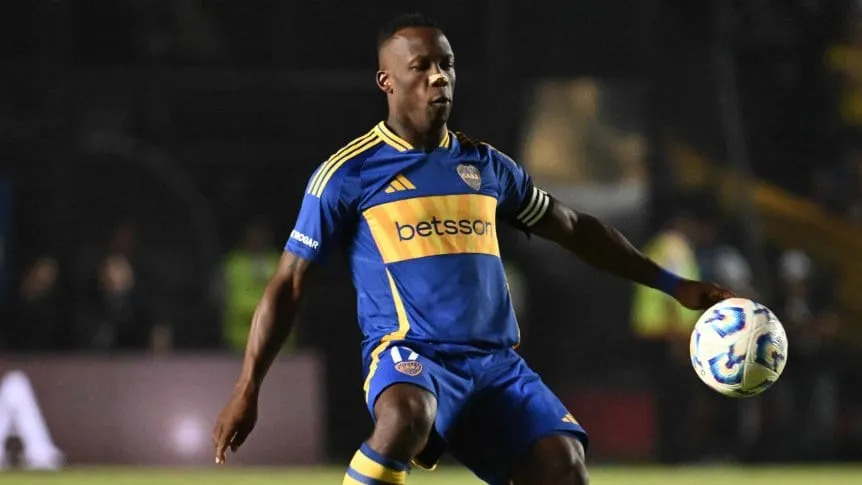 Malas noticias para Boca: Advíncula se lesionó y se pierde los playoffs