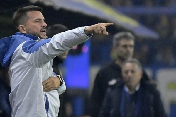 Herron y su futuro en Boca: “No hablé nada, vamos a ver qué piensan en estos momentos”