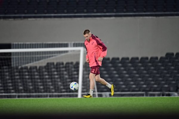 Mastantuono firmó su contrato con Real Madrid y se queda en River hasta agosto