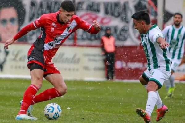 En un partido bajo la nieve, San Miguel venció a Deportivo Maipú