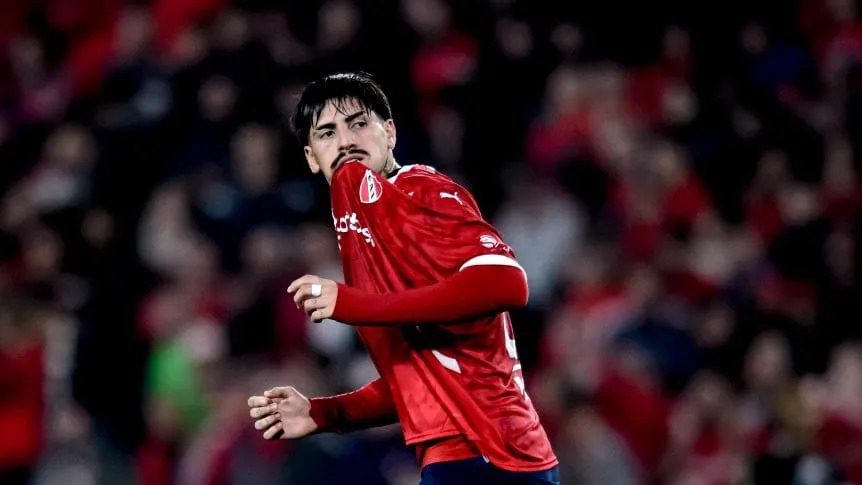 Lomónaco habló sobre su futuro en Independiente: “Se hablan tantas cosas”