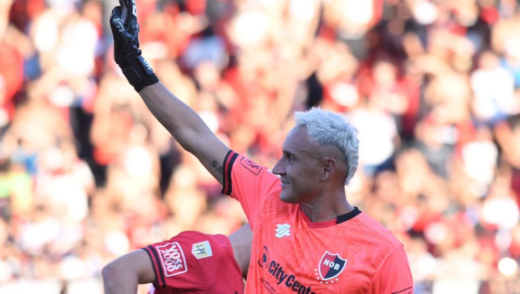 Fin de la novela: Keylor Navas deja Newell`s y se va a México