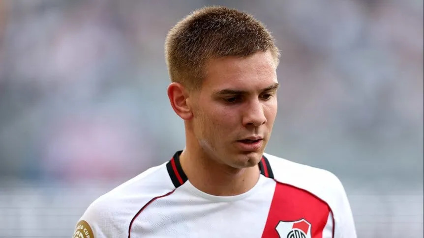 Mastantuono: “Entiendo a muchos hinchas de River que por ahí están enojados”