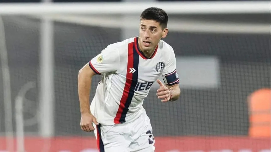 Boca no se baja del mercado de pases y va por Gastón Hernández