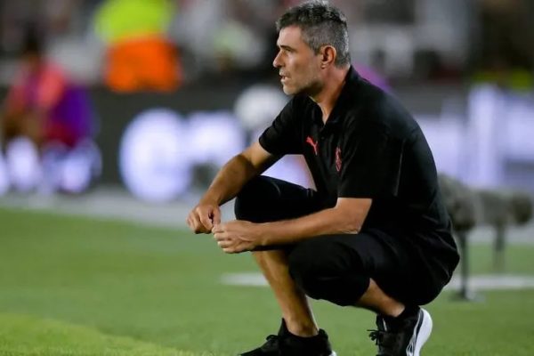 Vaccari y las dudas en defensa para enfrentar a Sarmiento