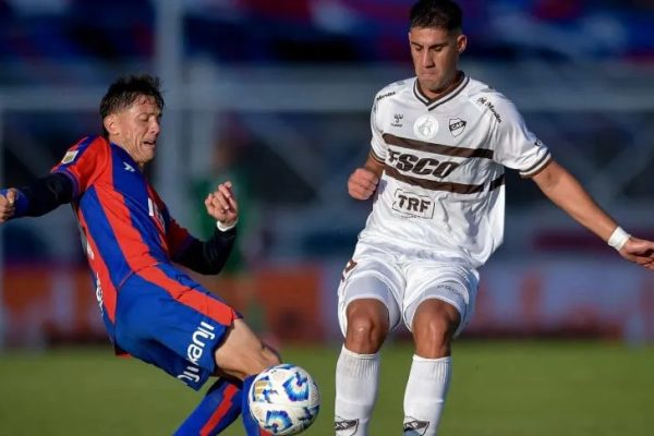 Luego de cerrar el arribo de Allende, San Lorenzo ofertó por Leonel Picco