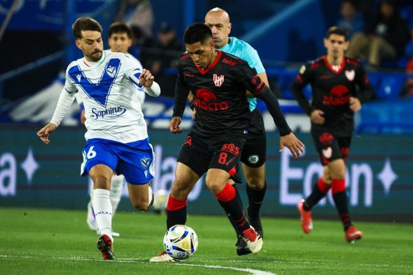 Solo les faltó el gol: Vélez e Instituto dejaron todo, pero quedaron en cero