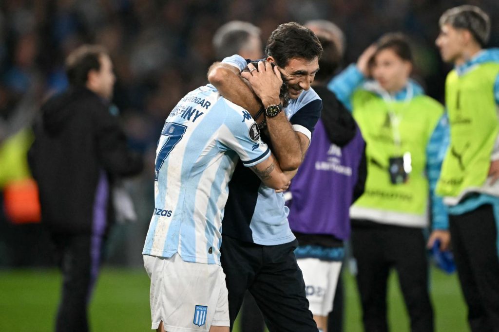 Gustavo Costas: “Los chicos dejaron todo dentro del campo de juego”