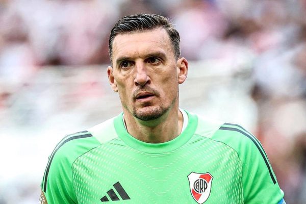 Armani tras el empate ante Independiente: “Nos faltó tenencia de pelota, juntar más toques”
