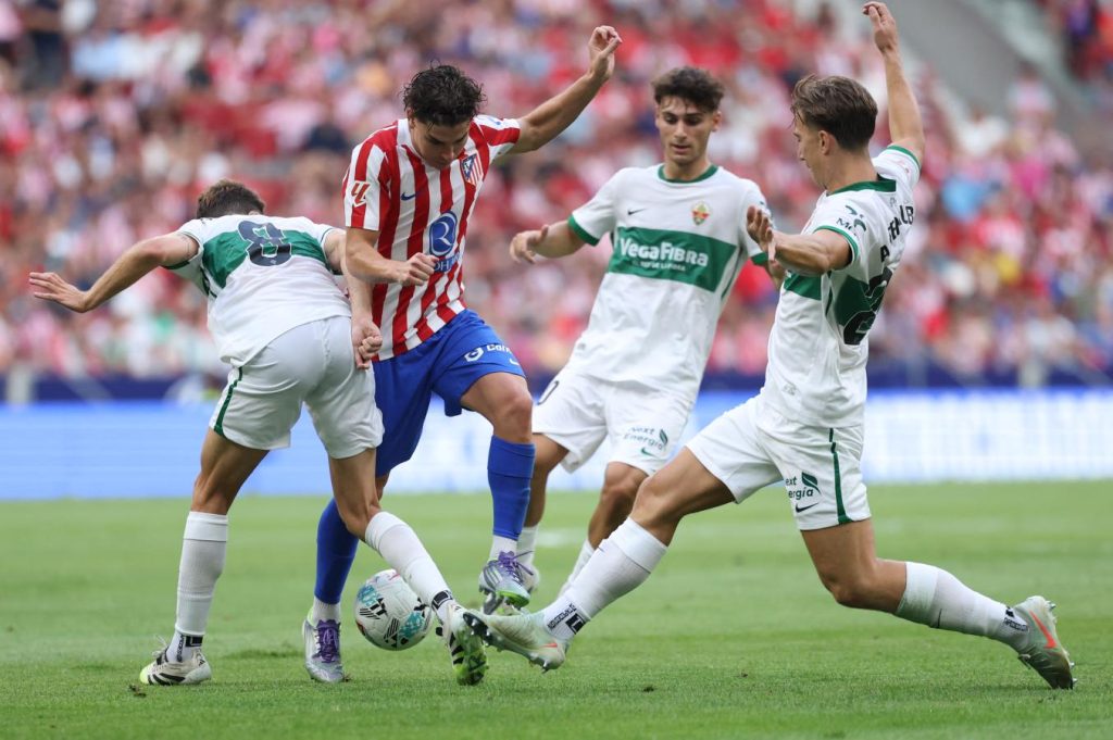 Atlético de Madrid empató ante Elche y sigue sin ganar