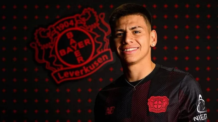 Bayer Leverkusen presentó al Diablito Echeverri como refuerzo