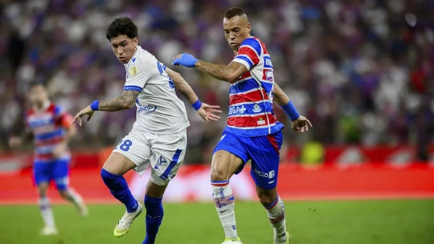 Vélez va por los cuartos de final contra Fortaleza
