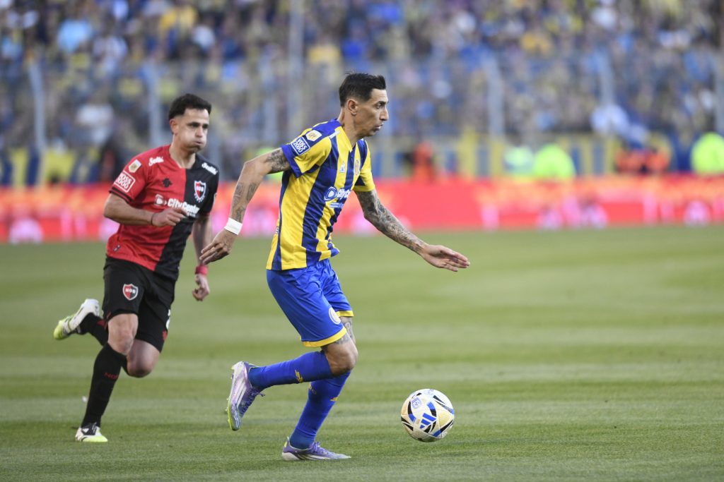 Con un golazo de Di María, Central venció a Newell`s y se quedó con el clásico de Rosario