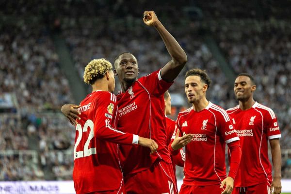 En un partido a puro gol, Liverpool venció a Newcastle