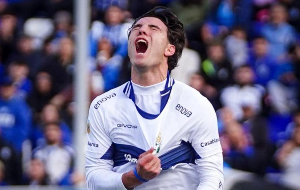 Gimnasia derrotó a Godoy Cruz y se trepó a la cima de la Zona B