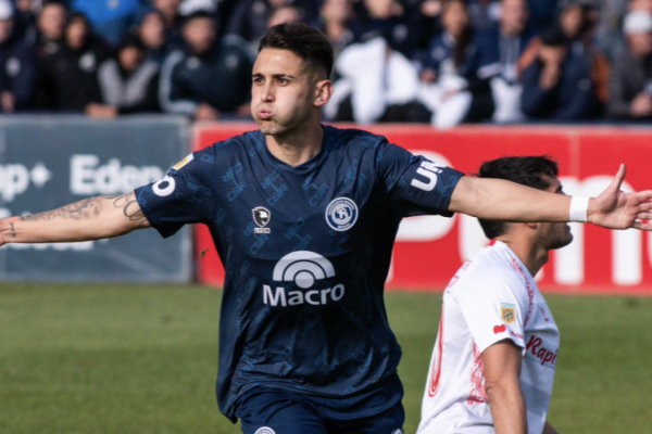 Independiente Rivadavia venció a Argentinos y recuperó la sonrisa