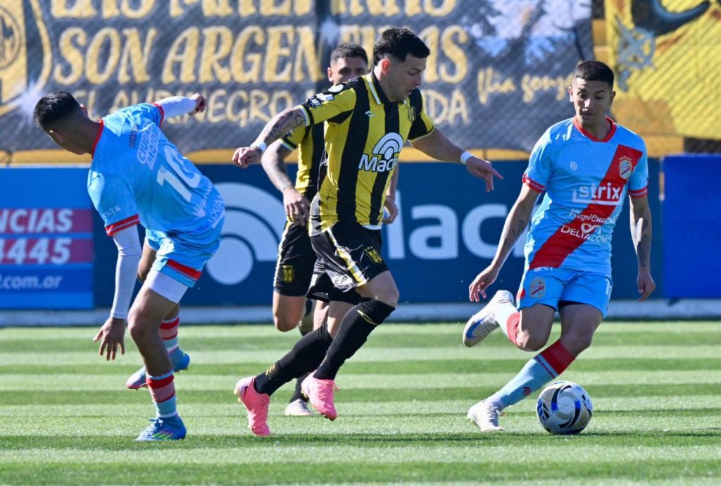 Primera Nacional: Deportivo mADRYN SE ASEGURó UN LUGAR EN LA FINAL Y ARSENAL DESCENDIó A la B Metropolitana