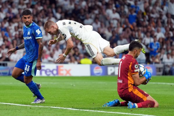 Con Mastantuono de titular, Real Madrid arrancó con el pie derecho la Champions