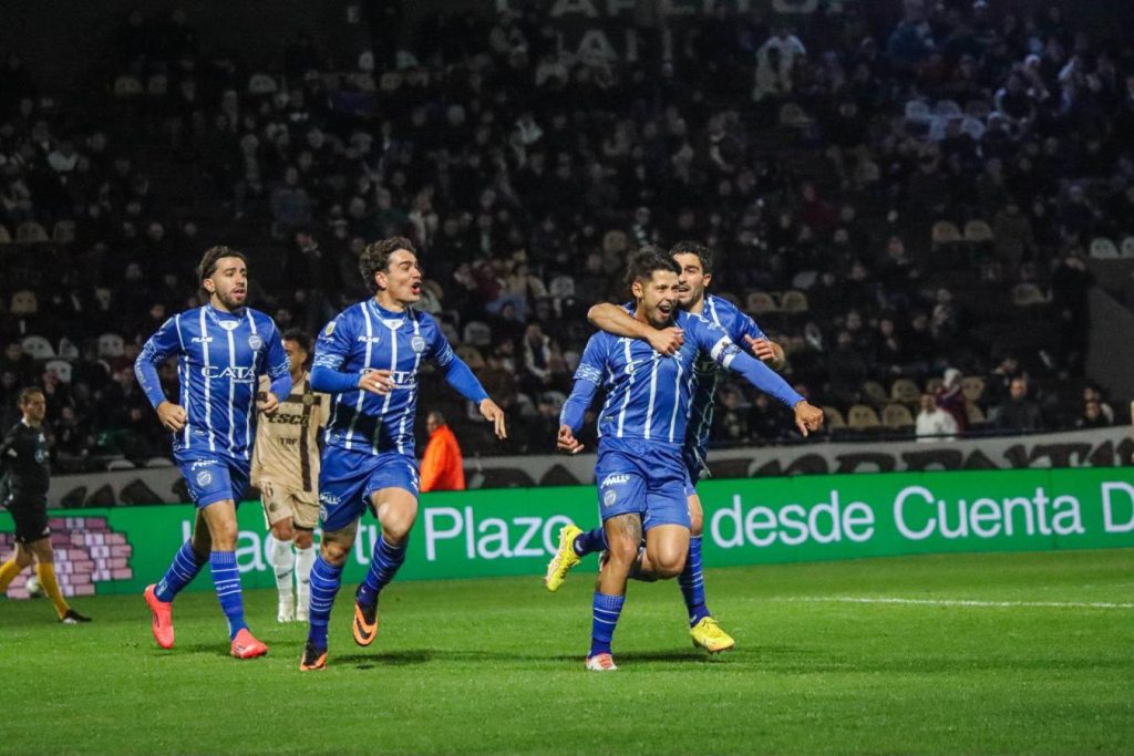 Godoy Cruz venció a Platense y logró la primera alegría en la era Ribonetto