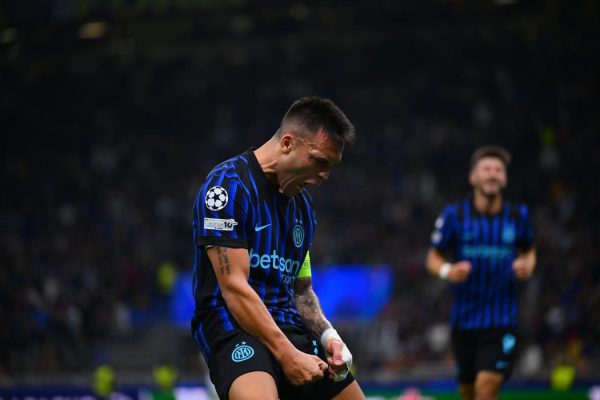Con un doblete de Lautaro Martínez, Inter goleó a Slavia Praga