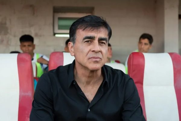 Solo falta la firma: Quinteros será e nuevo entrenador de Independiente