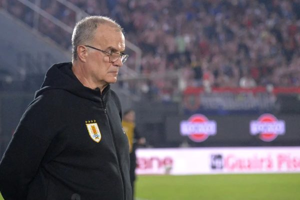 Uruguay quiere abrochar el pasaje al Mundial 2026 ante Perú