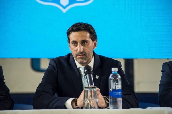 El mensaje de Milito luego de la eliminación de Racing