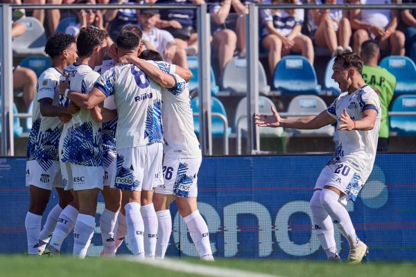 Sobre el final, Talleres derrotó a Gimnasia y le escapa al descenso