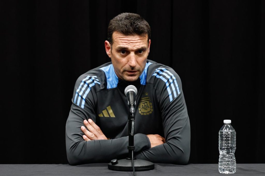 Scaloni evitó confirmar la presencia de Messi ante Venezuela
