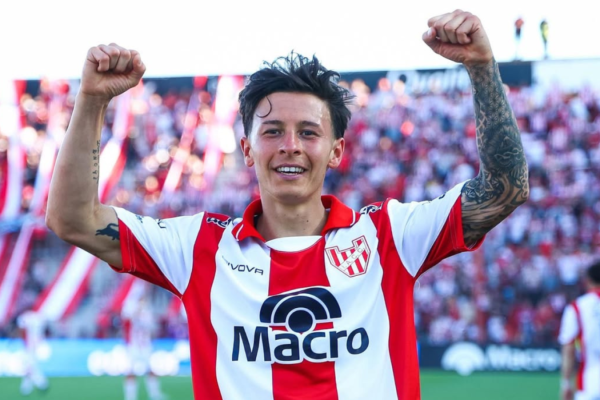 Instituto derrotó a Atlético Tucumán y se metió en zona de playoffs