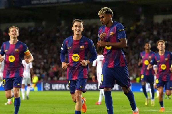 Barcelona aplastó a Olympiacos y se acomoda en la Champions League