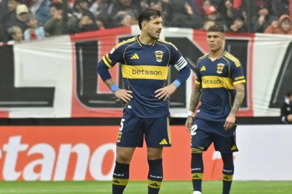 Ubeda y la misión de definir quien reemplaza a Paredes ante Estudiantes