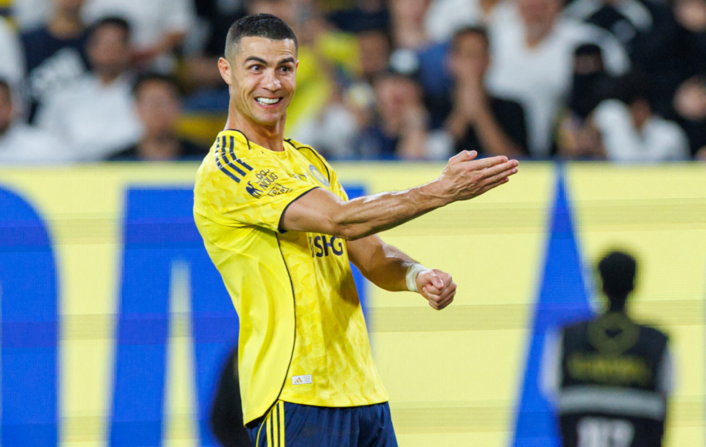 Cristiano Ronaldo marcó en la goleada de Al Nassr y se acerca a los 1000 goles